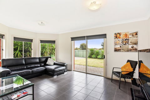 'The Hidden Diamond' - Normanville - Gold Coast 4U 21
