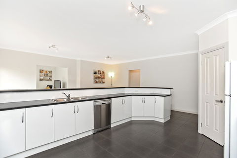 'The Hidden Diamond' - Normanville - Gold Coast 4U 19
