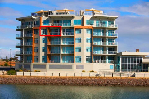 Wallaroo Marina Luxury Apartment - Accommodation Gold Coast 0