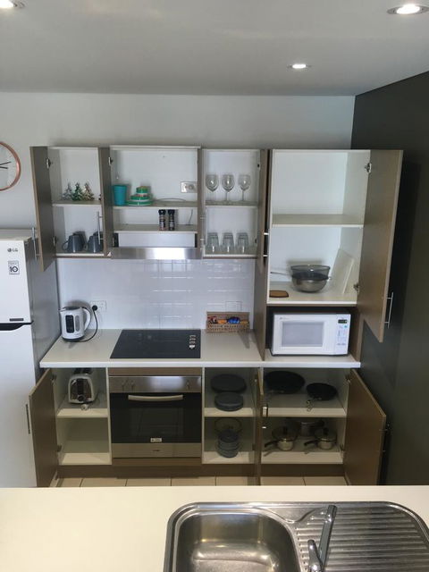 Wallaroo Marina Luxury Apartment - Accommodation Gold Coast 8