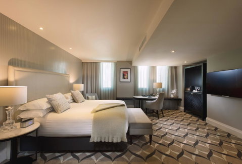 Mayfair Hotel - Accommodation Gold Coast 14
