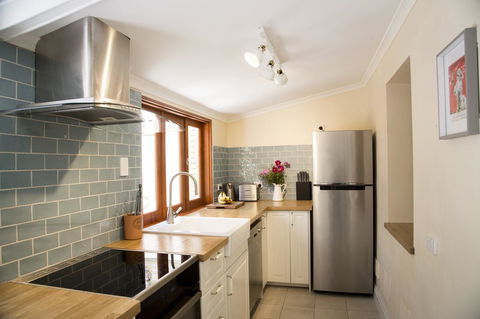Wayfarers Cottage - Gold Coast 4U 2