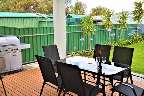 Eastern Breeze - Accommodation Gold Coast 8
