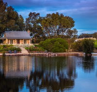 Stonewell Cottages and Vineyards - Gold Coast 4U