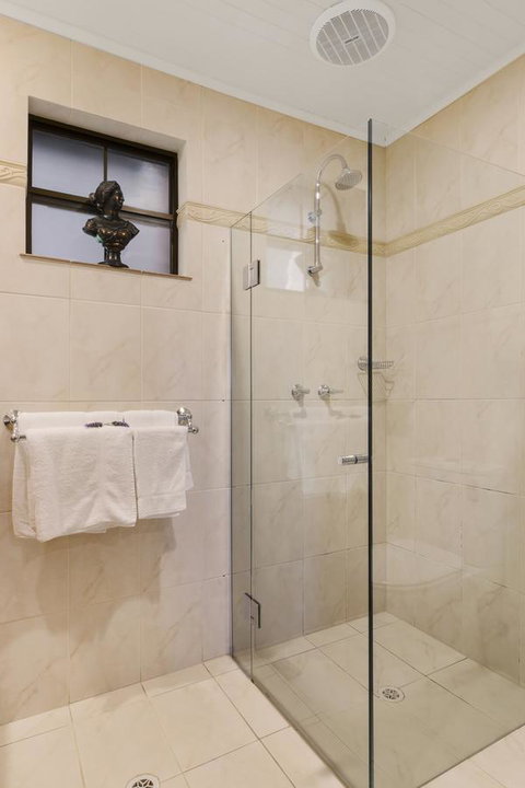 Stonewell Cottages And Vineyards - Accommodation Gold Coast 33