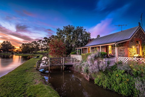 Stonewell Cottages And Vineyards - Accommodation Gold Coast 39