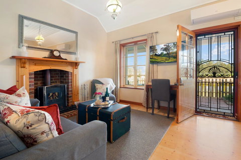 Stonewell Cottages And Vineyards - Accommodation Gold Coast 43