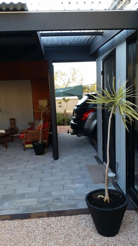 Sinclair Eco House - Gold Coast 4U 21