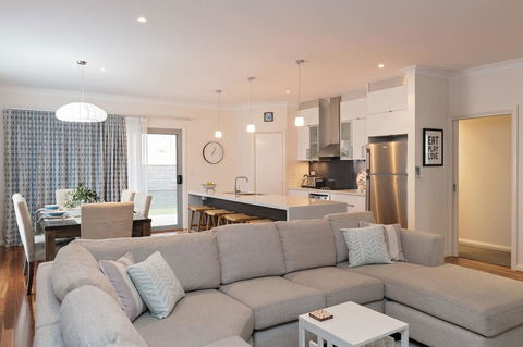 Boutique Getaway On Wright - Accommodation Gold Coast 4