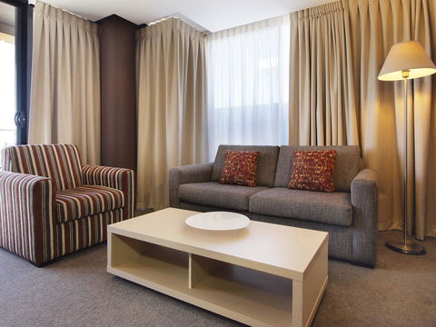 Oaks Adelaide Horizons Suites - Accommodation Gold Coast 14