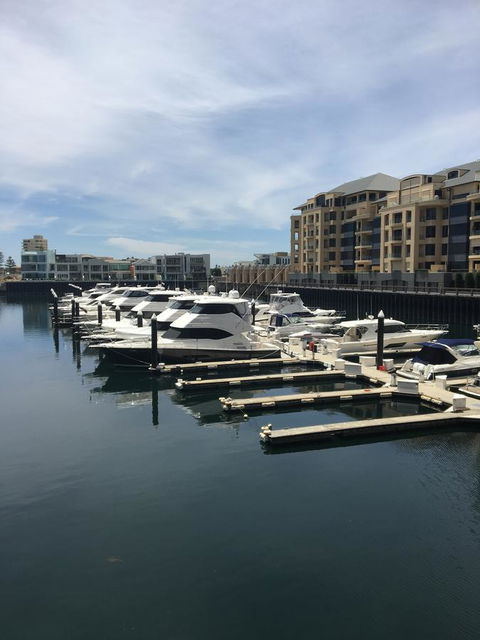 Glenelg Beach Studio - Accommodation Gold Coast 2