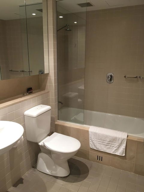 Glenelg Beach Studio - Accommodation Gold Coast 4