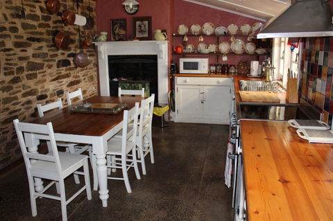 Hillside Cottage - Accommodation Gold Coast 2