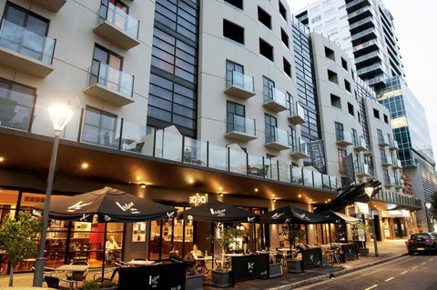 Mantra Hindmarsh Square - Accommodation Gold Coast 3