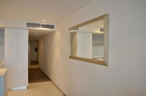APTonNorthTCE - Accommodation Gold Coast 9