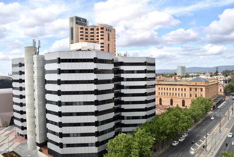 APTonNorthTCE - Accommodation Gold Coast 17