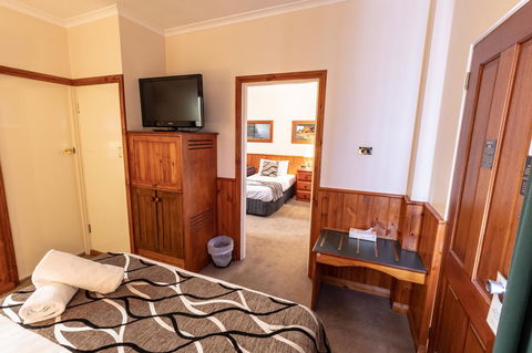 Astor Inn - Accommodation Gold Coast 13
