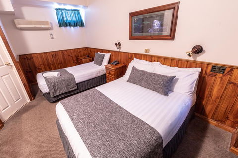 Astor Inn - Accommodation Gold Coast 17