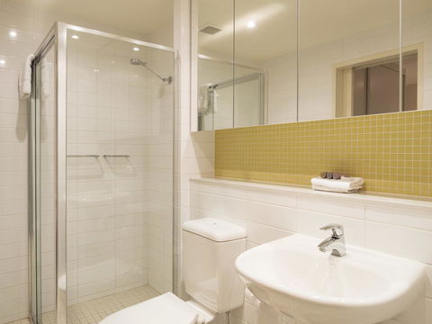 Oaks Glenelg Liberty Suites - Accommodation Gold Coast 23