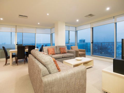Oaks Glenelg Liberty Suites - Accommodation Gold Coast 18