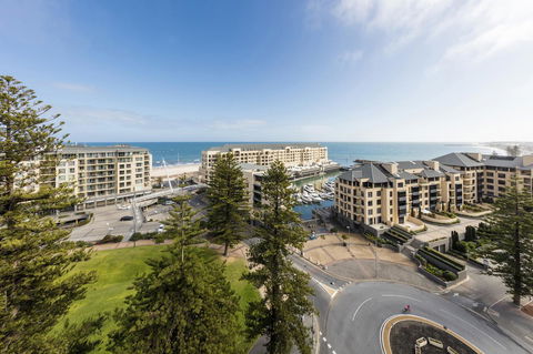 Oaks Glenelg Liberty Suites - Accommodation Gold Coast 17