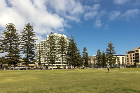 Oaks Glenelg Liberty Suites - Accommodation Gold Coast 10