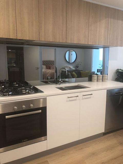 Resort Style Luxury City Apartment + Free Car Parking - Accommodation Gold Coast 33