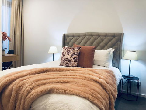 Resort Style Luxury City Apartment + Free Car Parking - Accommodation Gold Coast 4