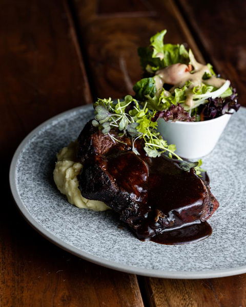 Marion Hotel - Accommodation Gold Coast 11