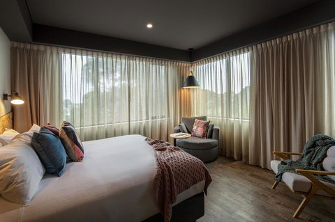 Marion Hotel - Accommodation Gold Coast 9