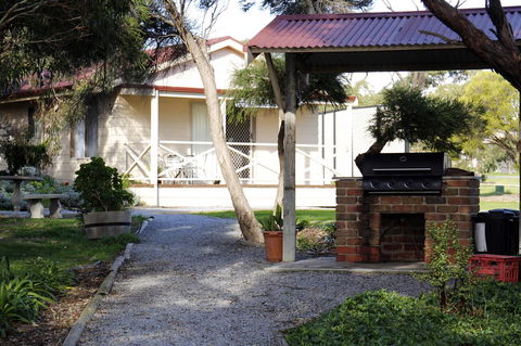 Cape Jervis Holiday Units - Gold Coast 4U 23