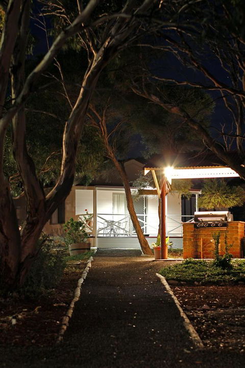 Cape Jervis Holiday Units - Gold Coast 4U 12