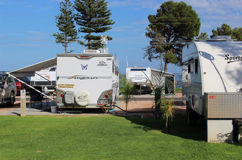 Ceduna Foreshore Caravan Park - 1 Gold Coast 32