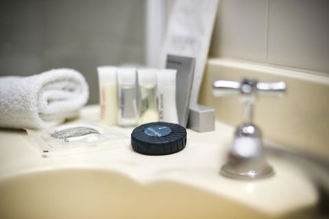 Adelaide Paringa - 1 Gold Coast 15