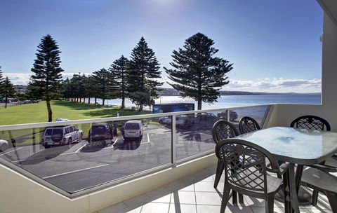 Tasman Beachside Apartment - Accommodation Gold Coast 0
