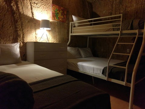Zen Underground B&B - Accommodation Gold Coast 12