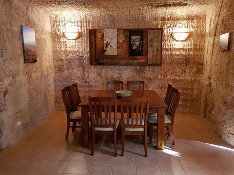 Zen Underground B&B - Accommodation Gold Coast 18