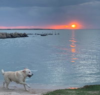 Hydeaway Bay - Own private bay  Kayaks - Accommodation Gold Coast