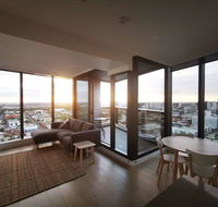 Modern CBD Apartment with Panoramic View - Accommodation Gold Coast