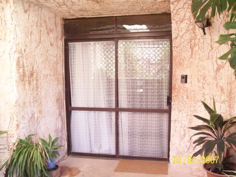Underground Gem - Accommodation Gold Coast 20