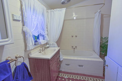 Tanunda Cottages - Accommodation Gold Coast 14