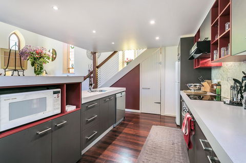 \'THE CHURCH\' Guest Home, Gawler Barossa Region - Gold Coast 4U 3
