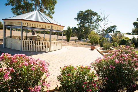 Barossa Vineyard Cottages - Gold Coast 4U 4