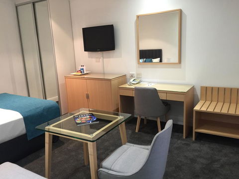 Ensenada Motor Inn And Suites - Accommodation Gold Coast 10