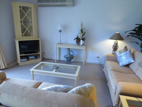 Lights Landing Apartments - Accommodation Gold Coast 6