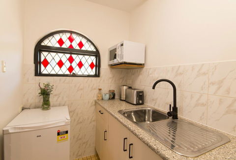 The Manor Basket Range - Accommodation Gold Coast 5