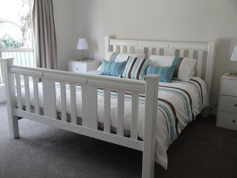 White Sands Retreat - Gold Coast 4U 4