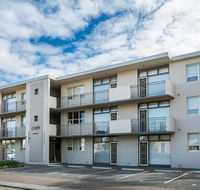 Glenelg Holiday Apartments - Corfu - Accommodation Gold Coast