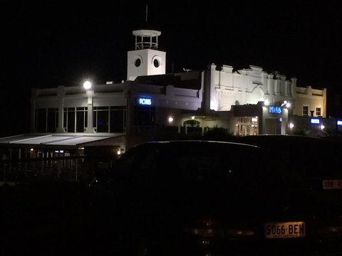 Adelaide - Semaphore Beach Front - 1 Gold Coast 32