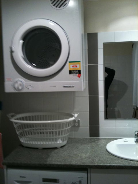 Adelaide - Semaphore Beach Front - 1 Gold Coast 21